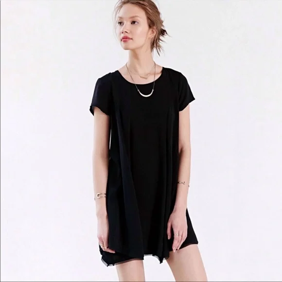 urban outfitters short sleeve dress Urban Outfitters Short Sleeve Teal and Purple Print Dress Medium NWT